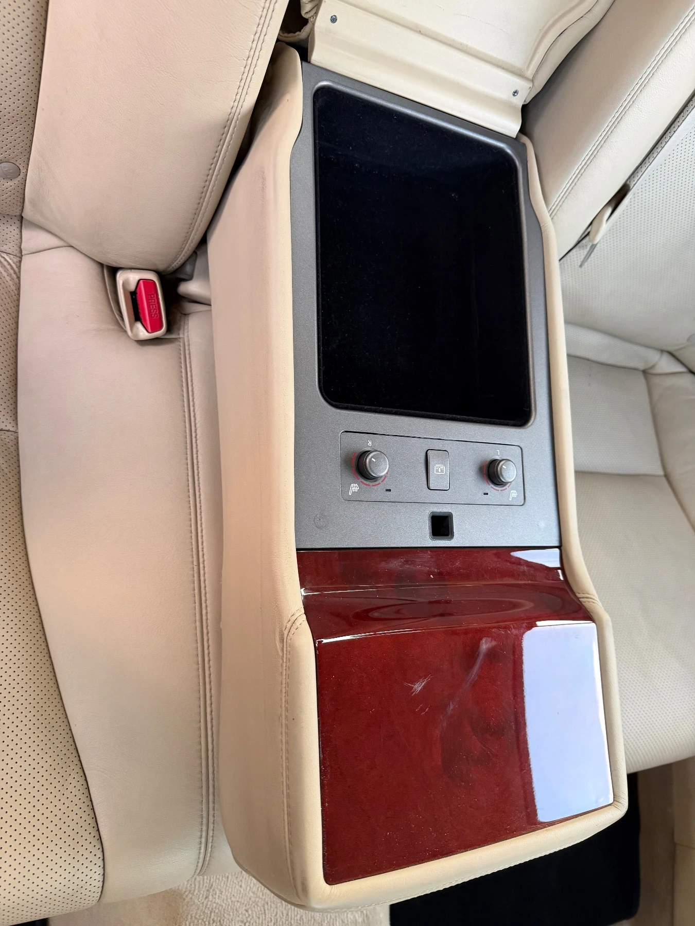 Lexus LS 600, снимка 15 - Автомобили и джипове - 56072716