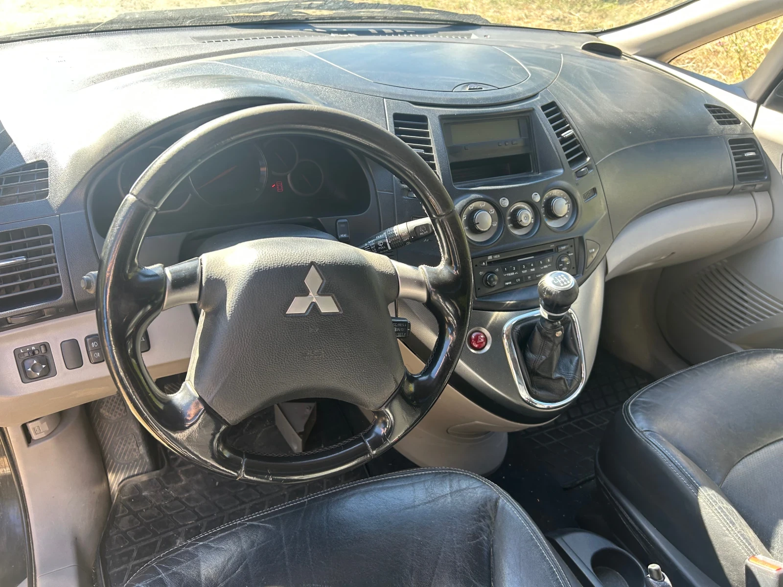Mitsubishi Grandis 2.0 did на части, снимка 10 - Автомобили и джипове - 56364884