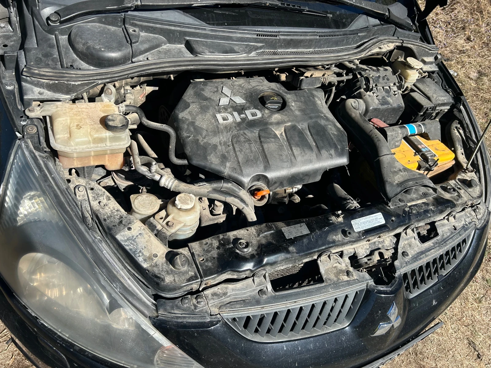 Mitsubishi Grandis 2.0 did на части, снимка 5 - Автомобили и джипове - 56364884