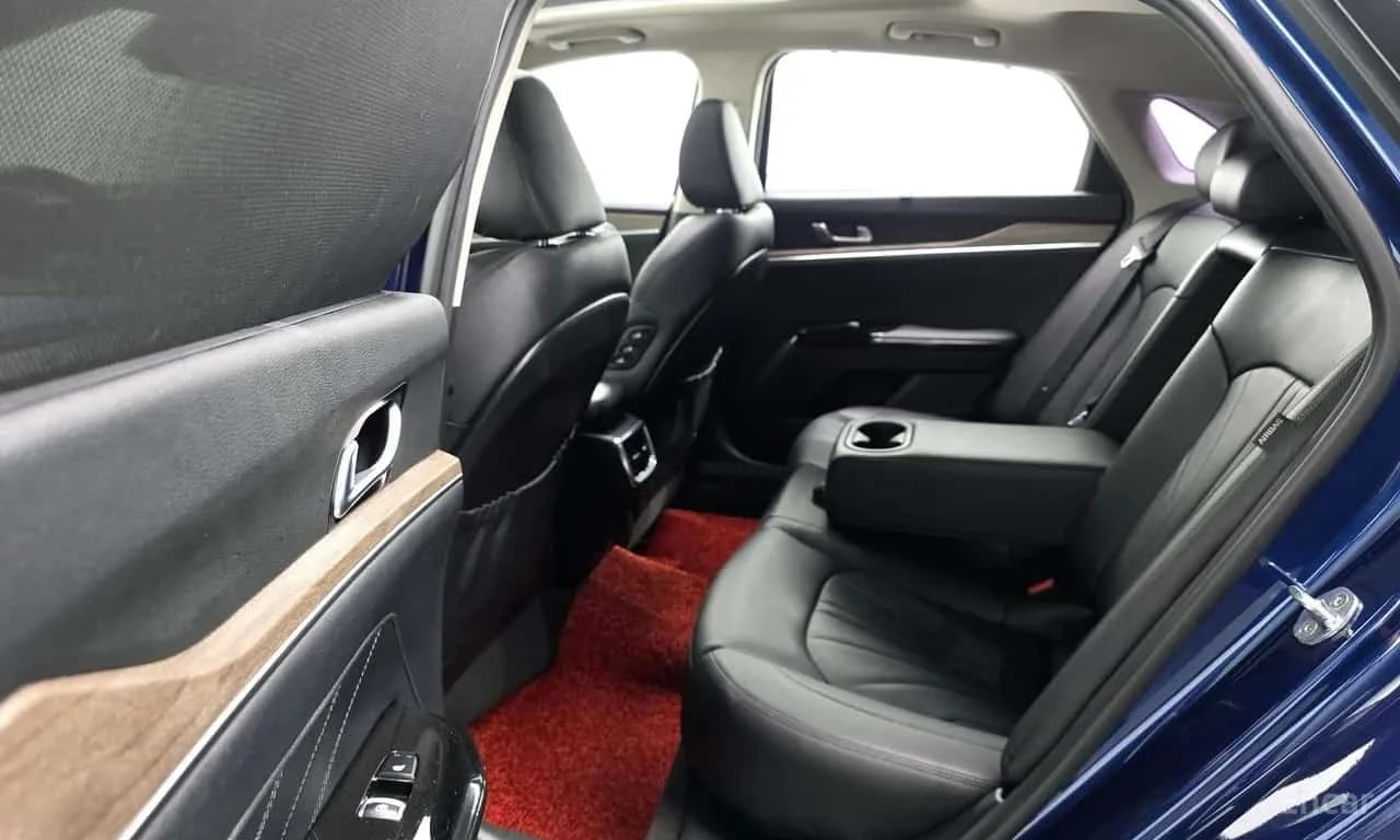 Kia K5 * 1.6 Turbo * , снимка 11 - Автомобили и джипове - 56596997