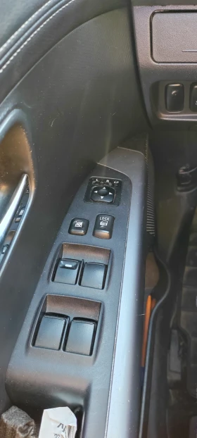 Mitsubishi Outlander 2.2 DiD Автомат / Ксенон / Кожа / Камера, снимка 13