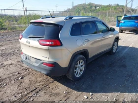 Jeep Cherokee 2.4l Latitude, снимка 4