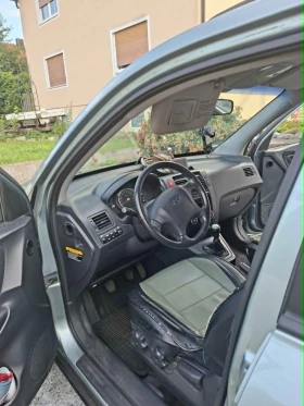 Hyundai Tucson 4x4, снимка 1