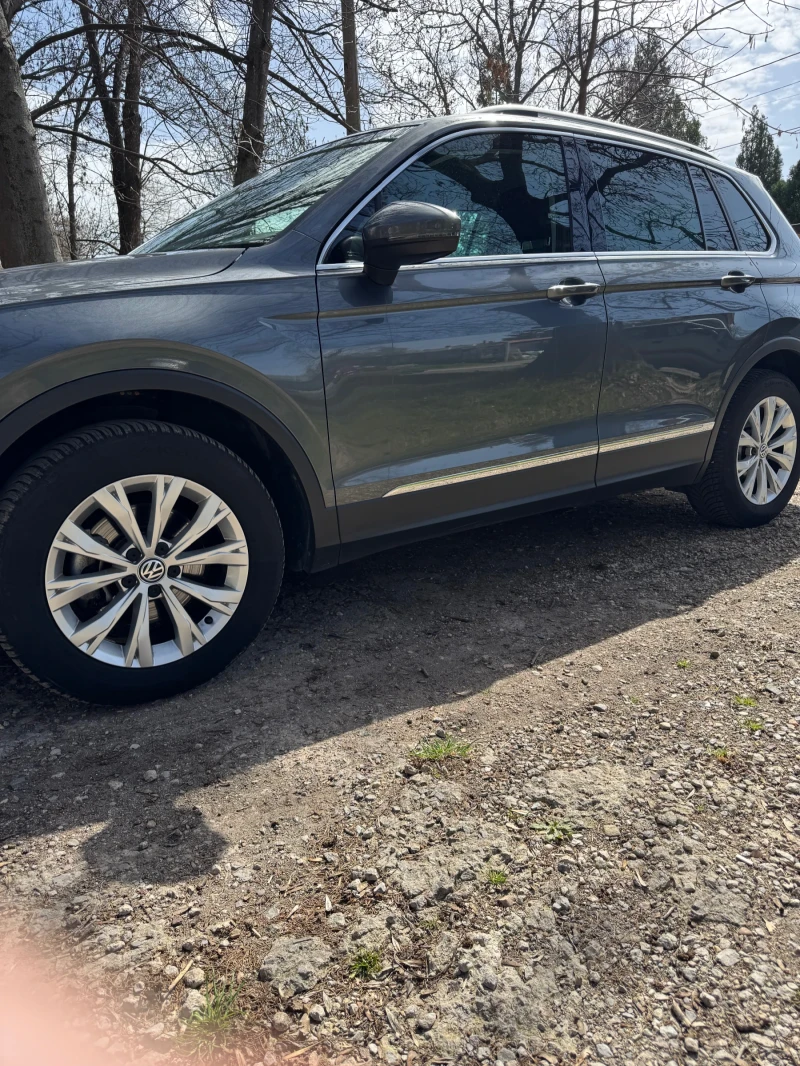 VW Tiguan, снимка 3 - Автомобили и джипове - 49928931