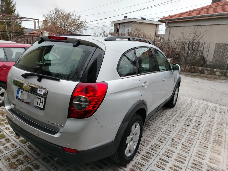 Chevrolet Captiva 2.0 vcdi, снимка 3 - Автомобили и джипове - 53065975