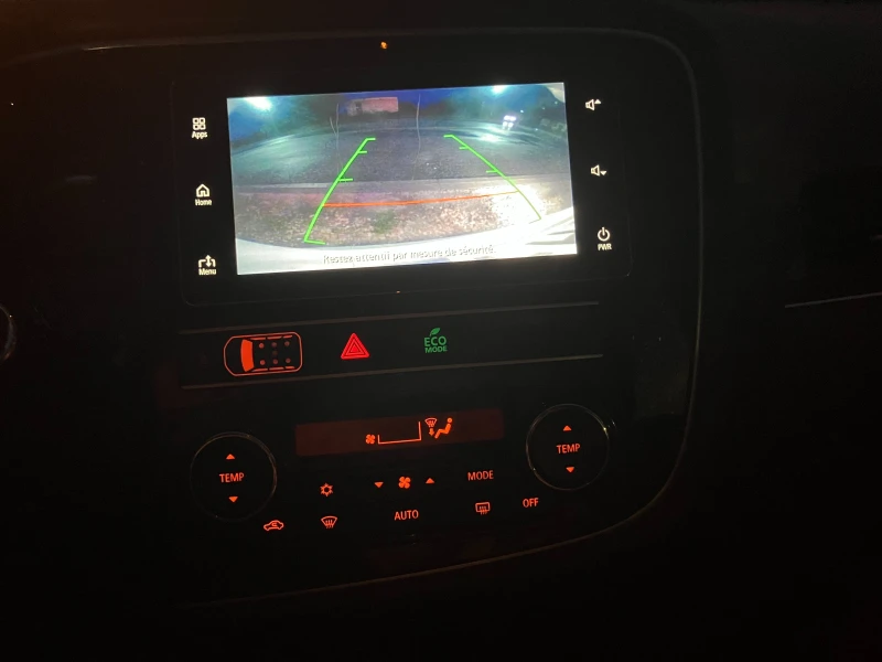 Mitsubishi Outlander PHEV, снимка 11 - Автомобили и джипове - 52652909