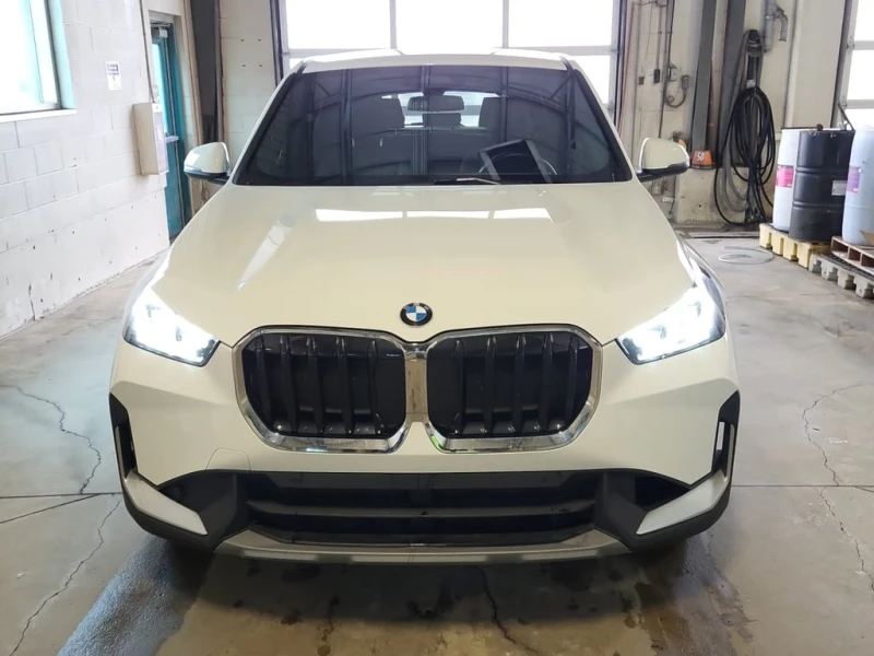 BMW X1 * XDRIVE28I * CARFAX * БЕЗ ПЪРВОНАЧАЛНА ВНОСКА, снимка 2 - Автомобили и джипове - 53076909