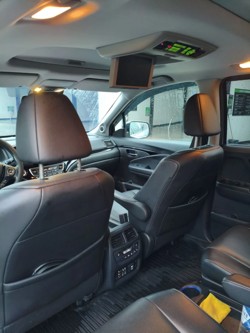 Honda Pilot Touring , снимка 12 - Автомобили и джипове - 53559303