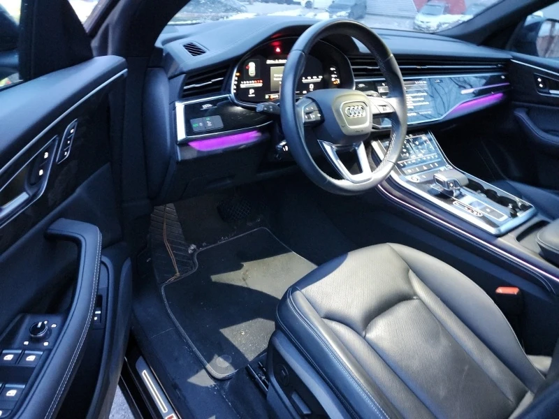 Audi Q8 * PROGRESSIV * CARFAX * БЕЗ ПЪРВОНАЧАЛНА ВНОСКА - изображение 3