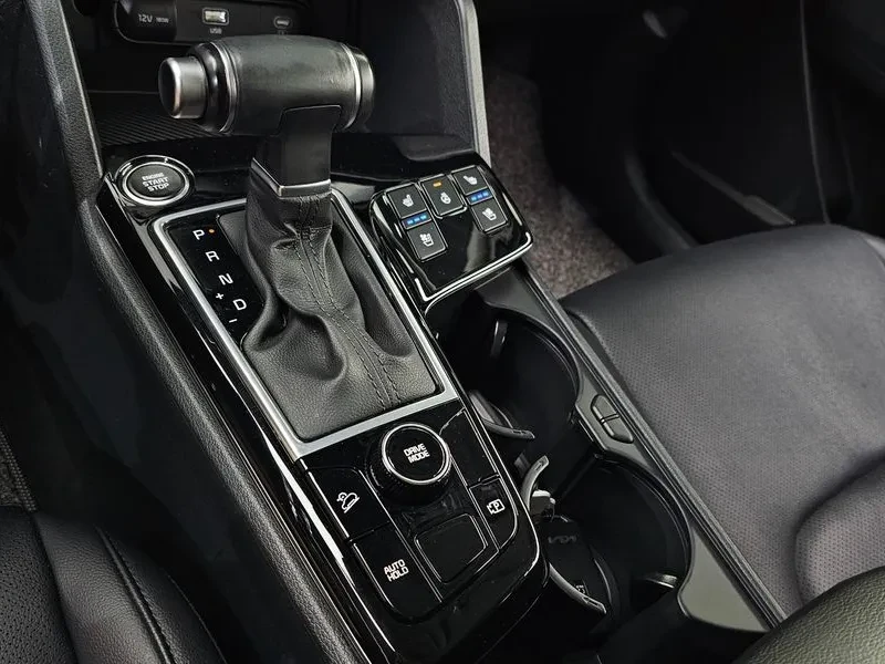 Kia Sportage 5Th Generation Lpg 2.0 2Wd Prestige, снимка 9 - Автомобили и джипове - 55015791