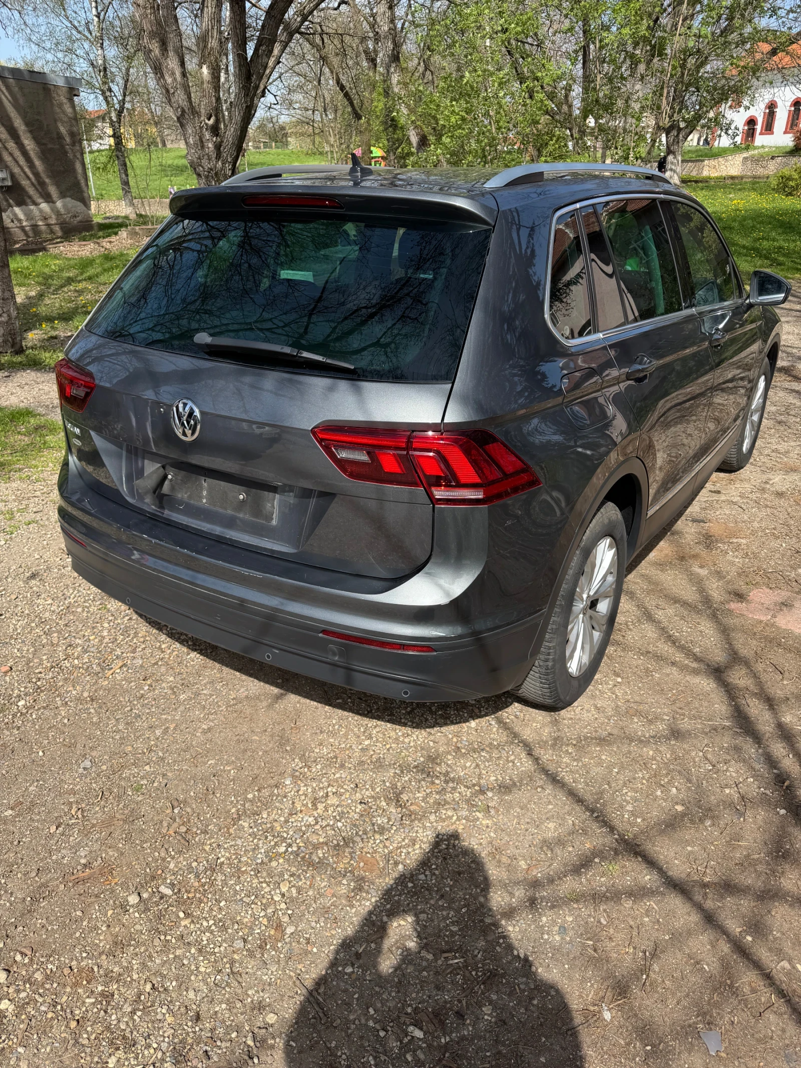 VW Tiguan  - изображение 5