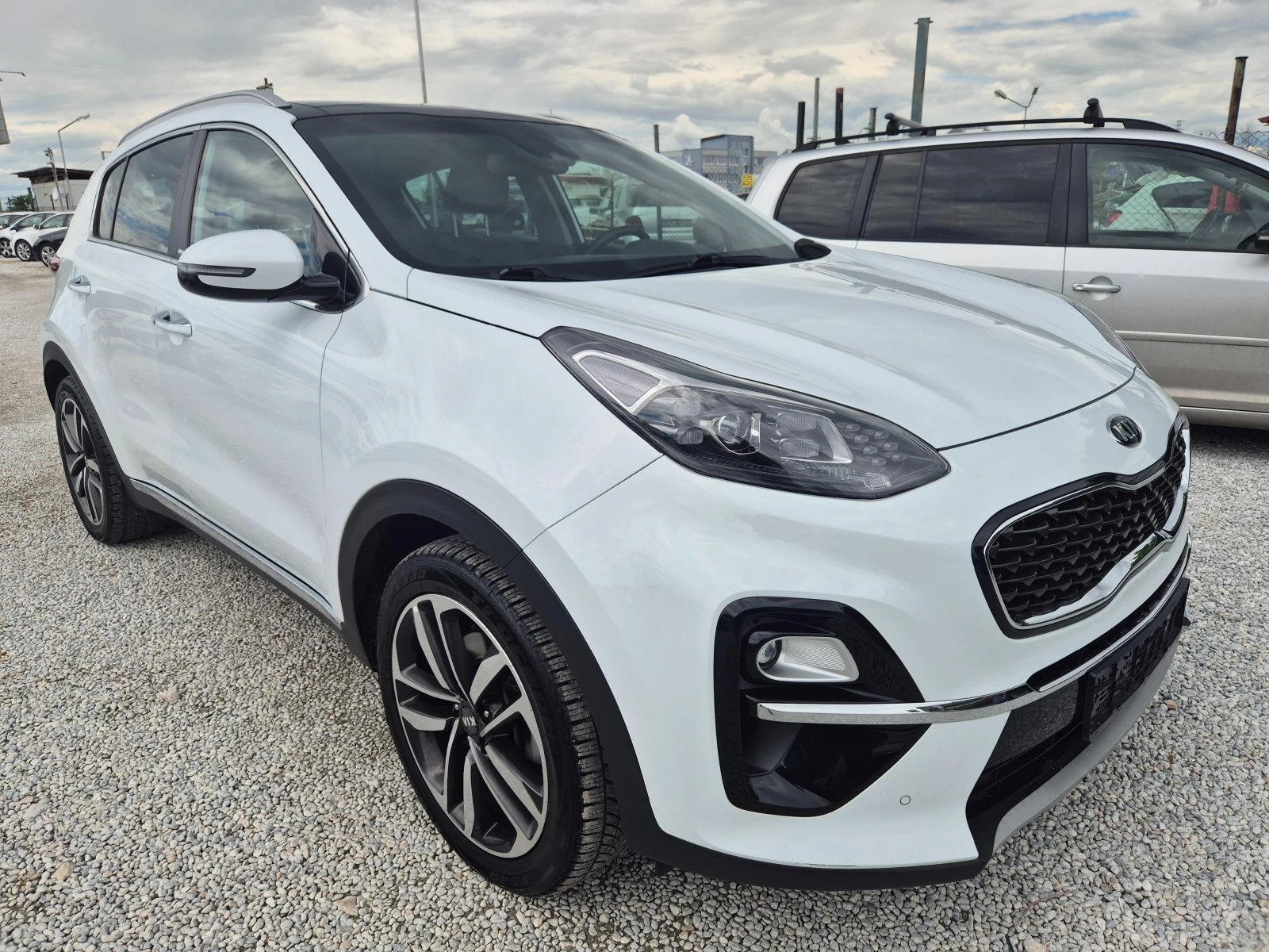 Kia Sportage Restyling Automatik - изображение 2