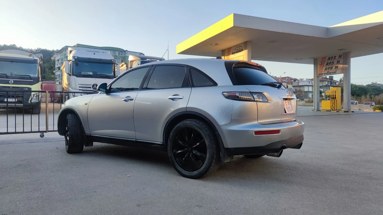 Infiniti Fx 35  - изображение 2