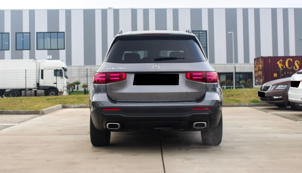 Mercedes-Benz GLB 200d - изображение 4