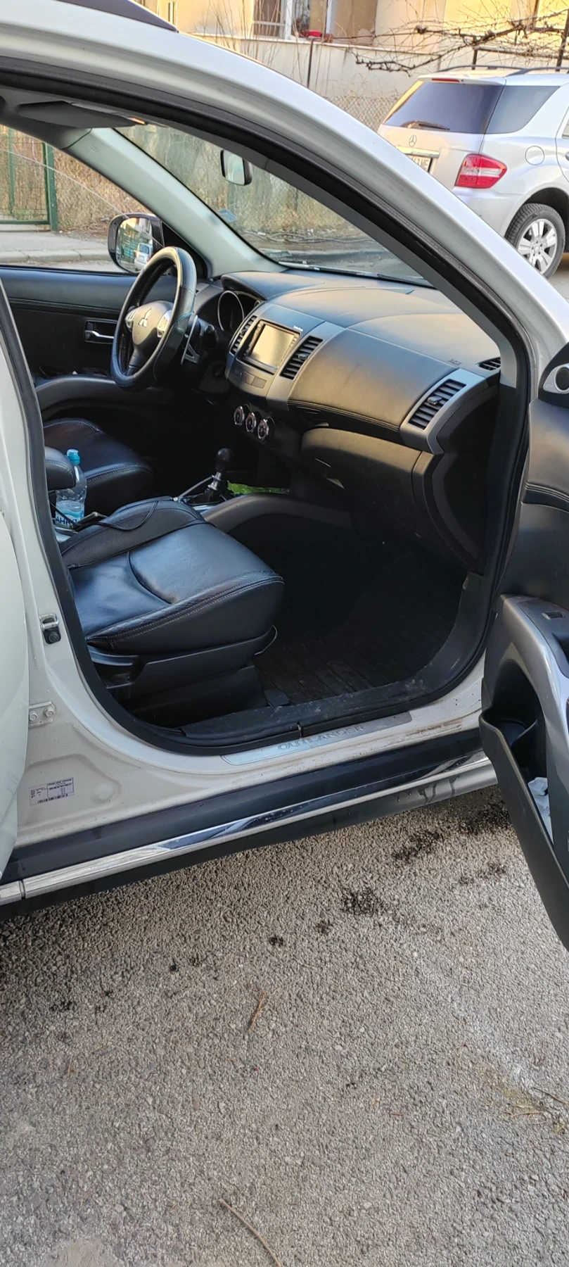 Mitsubishi Outlander 2.2 DiD ������� / ������ / ���� / ������ | Mobile.bg � ����������� 7