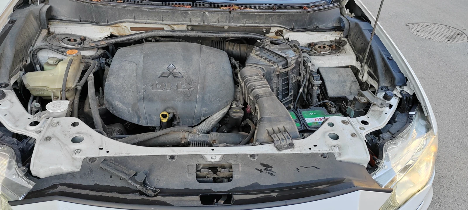 Mitsubishi Outlander 2.2 DiD ������� / ������ / ���� / ������ | Mobile.bg � ����������� 9