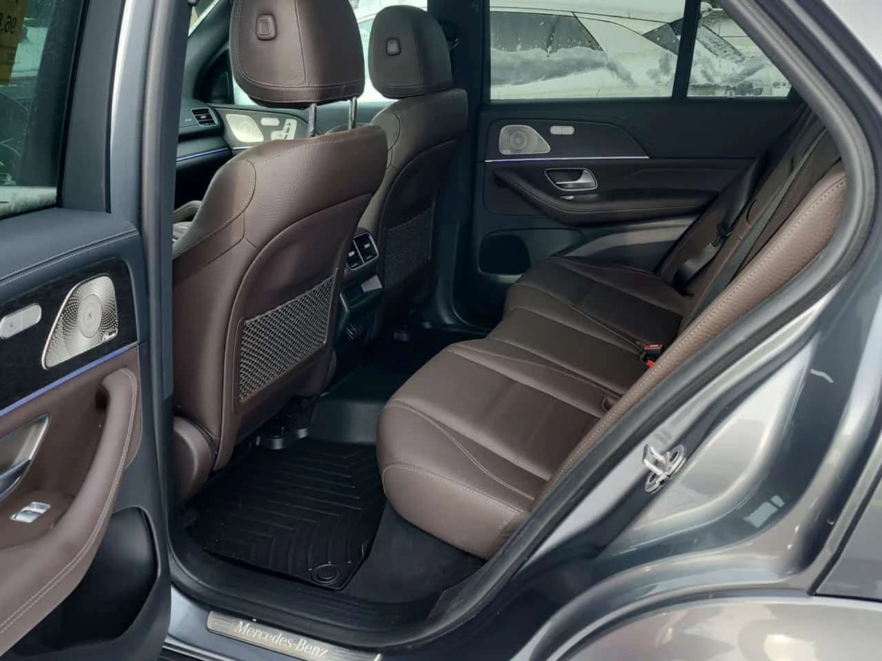 Mercedes-Benz GLE 450  АМГ пакет/Дистроник/Подгрев/Нави/Кафява кожа , снимка 13 - Автомобили и джипове - 53728807