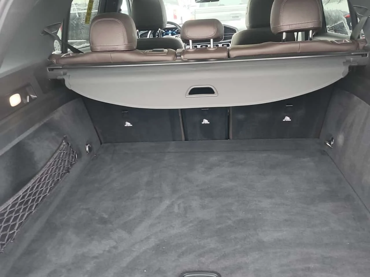 Mercedes-Benz GLE 450  АМГ пакет/Дистроник/Подгрев/Нави/Кафява кожа , снимка 14 - Автомобили и джипове - 53728807