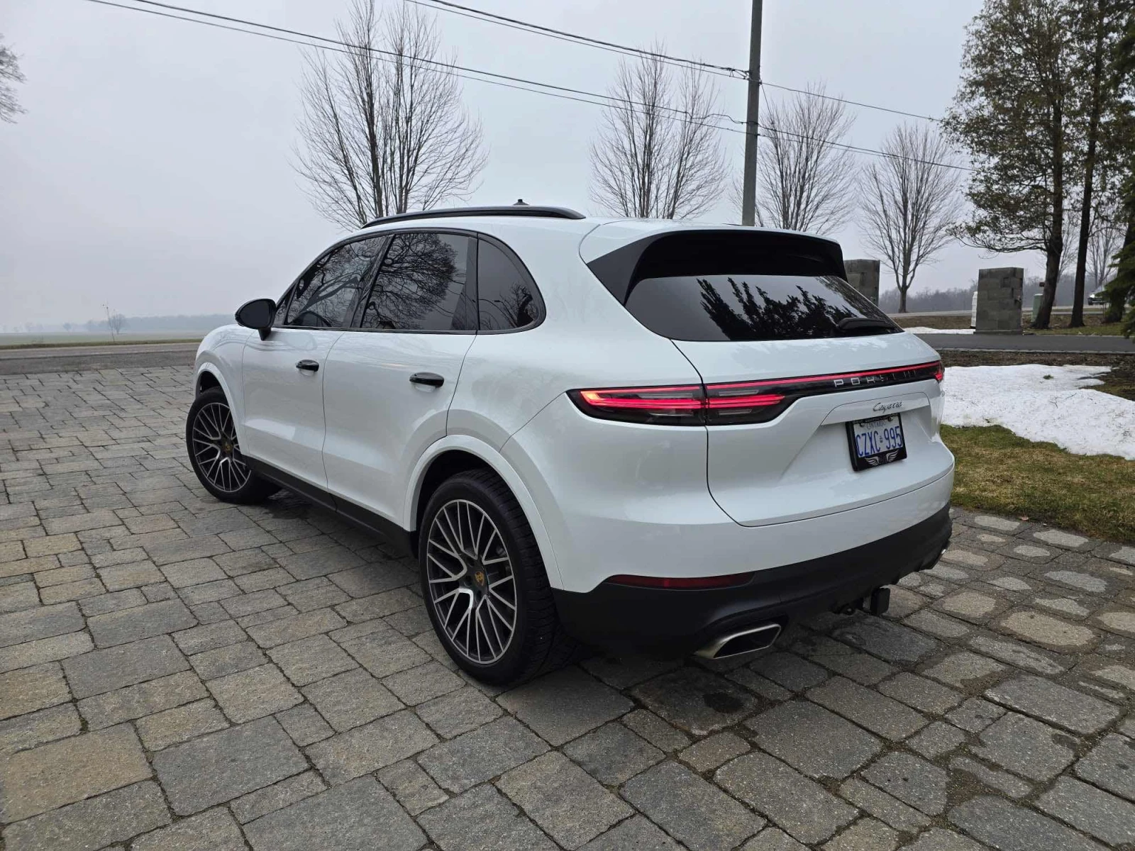 Porsche Cayenne BOSE* ПАНОРАМА* КАМЕРА* ХЕДЪП* ПОДГРЕВ* , снимка 5 - Автомобили и джипове - 53924440