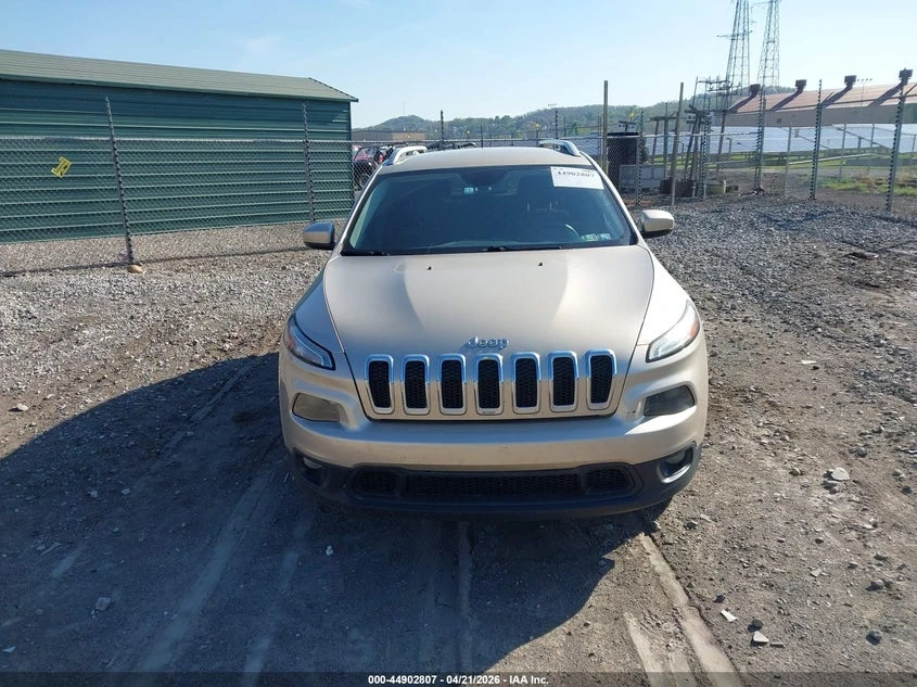 Jeep Cherokee 2.4l Latitude, снимка 12 - Автомобили и джипове - 54368252