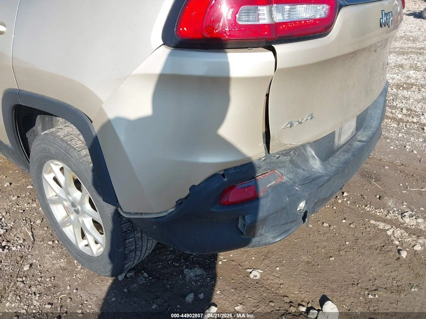 Jeep Cherokee 2.4l Latitude, снимка 6 - Автомобили и джипове - 54368252