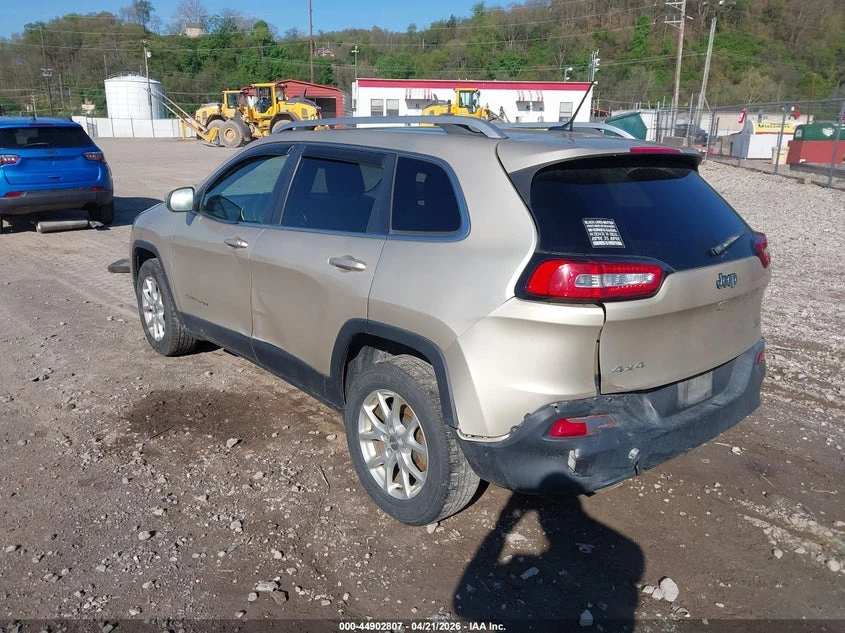 Jeep Cherokee 2.4l Latitude, снимка 3 - Автомобили и джипове - 54368252