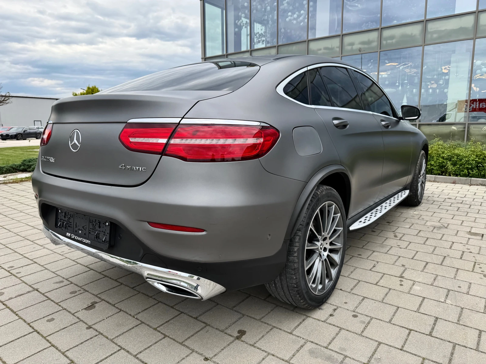 Mercedes-Benz GLC 250 AMG-BURMASTER-360КАМЕРИ-KEYLESS-GO, снимка 5 - Автомобили и джипове - 54463483