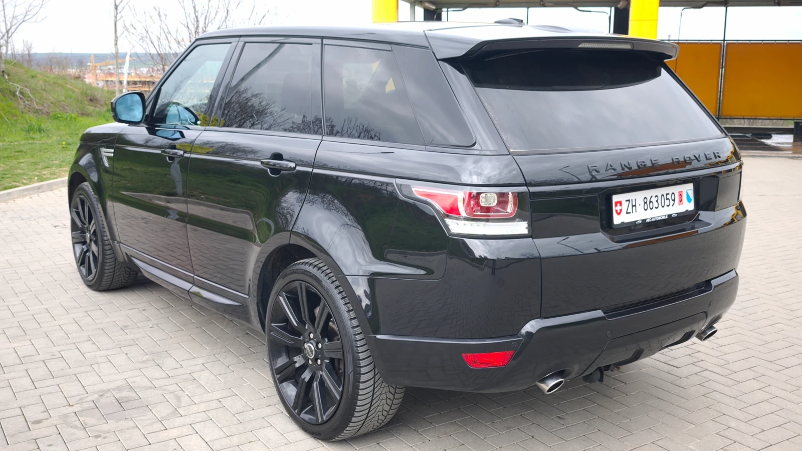 Land Rover Range Rover Sport 4, 4 HSE SDV8 340кс ШВЕЙЦАРИЯ ОТЛИЧЕН , снимка 6 - Автомобили и джипове - 54911143