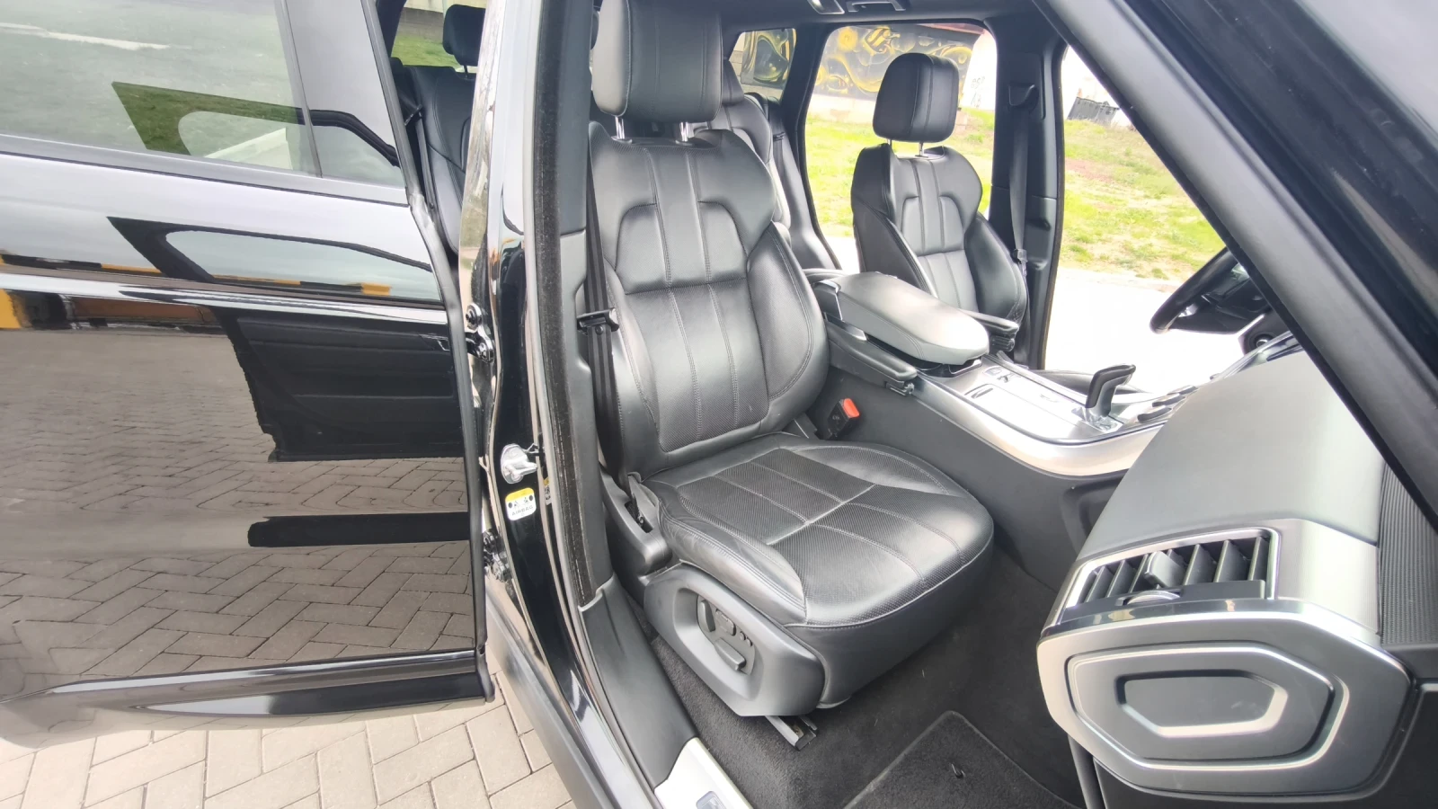 Land Rover Range Rover Sport 4, 4 HSE SDV8 340кс ШВЕЙЦАРИЯ ОТЛИЧЕН , снимка 11 - Автомобили и джипове - 54911143