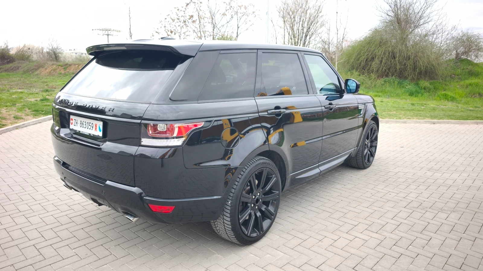 Land Rover Range Rover Sport 4, 4 HSE SDV8 340кс ШВЕЙЦАРИЯ ОТЛИЧЕН , снимка 5 - Автомобили и джипове - 54911143