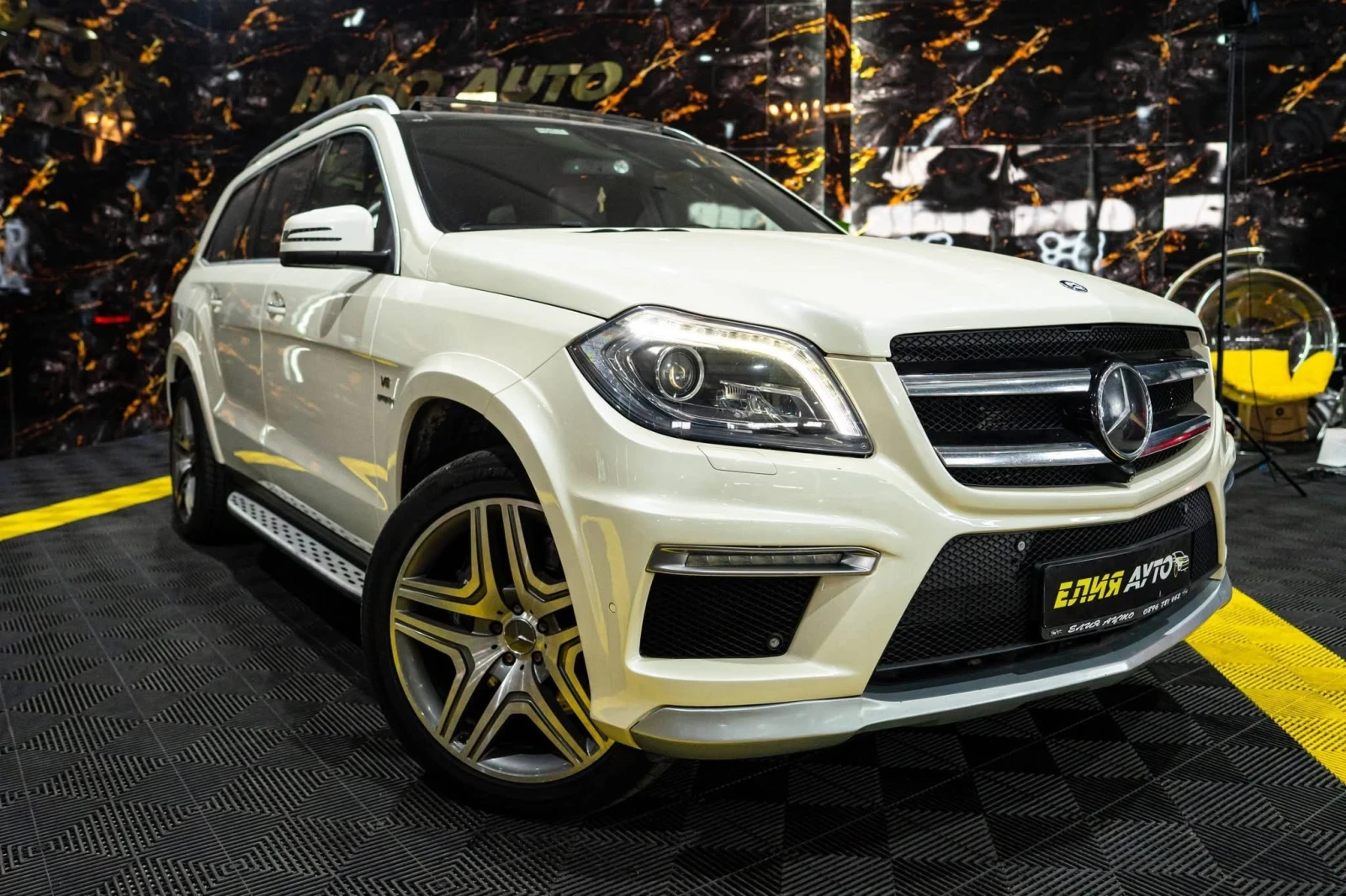 Mercedes-Benz GL 63 AMG V8 BITURBO LED ПАНО DESIGNO H&K ЛИЗИНГ 100% 