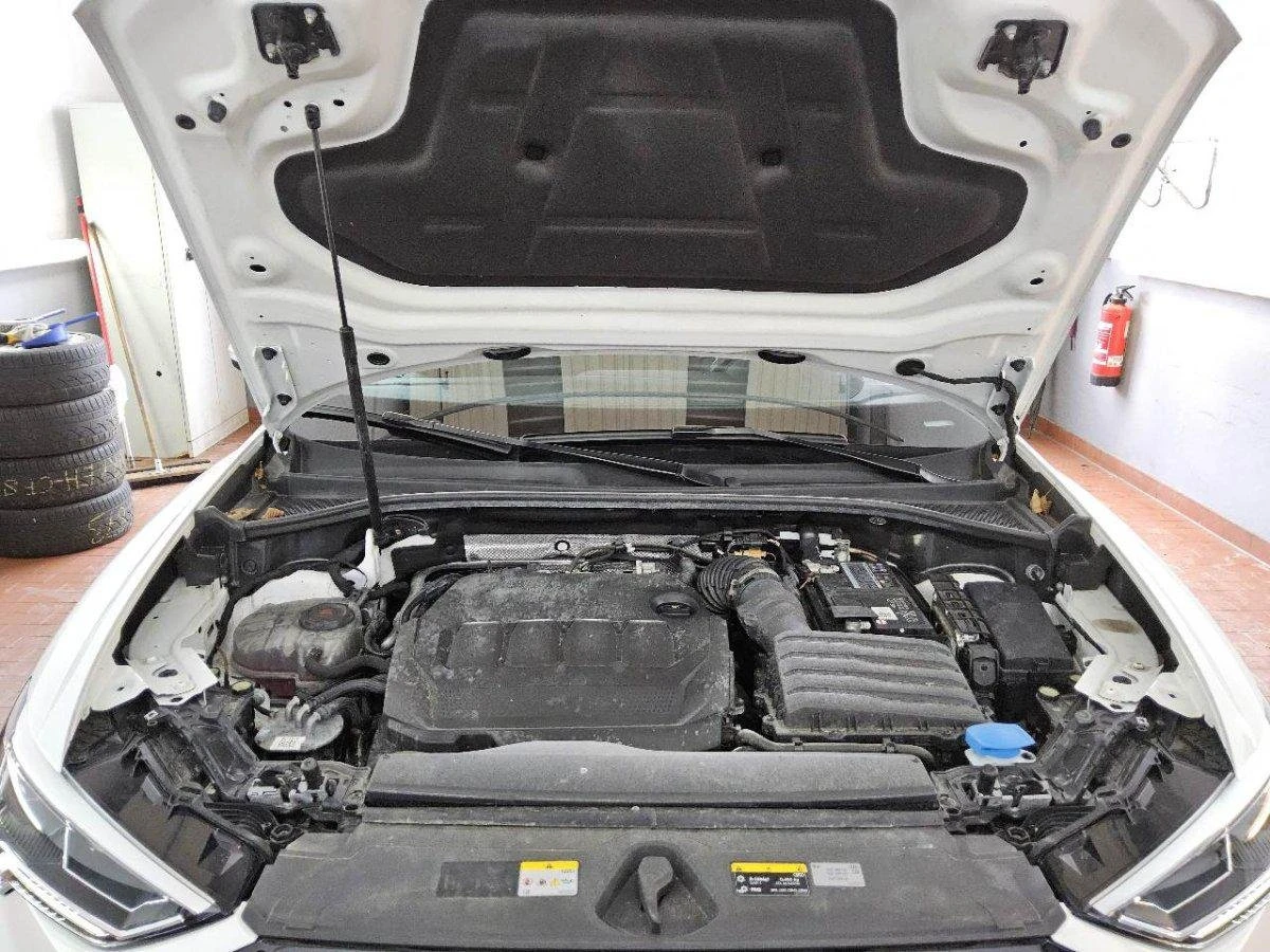 Audi Q3 S Line Quattro, снимка 15 - Автомобили и джипове - 55377568