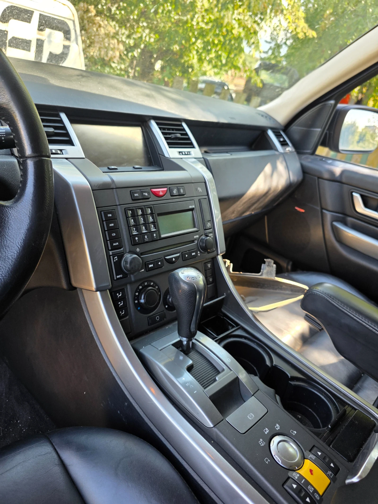 Land Rover Range Rover Sport 3.6 дкзел спорт, снимка 9 - Автомобили и джипове - 55631428