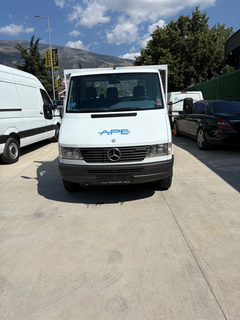 Mercedes-Benz Sprinter 412