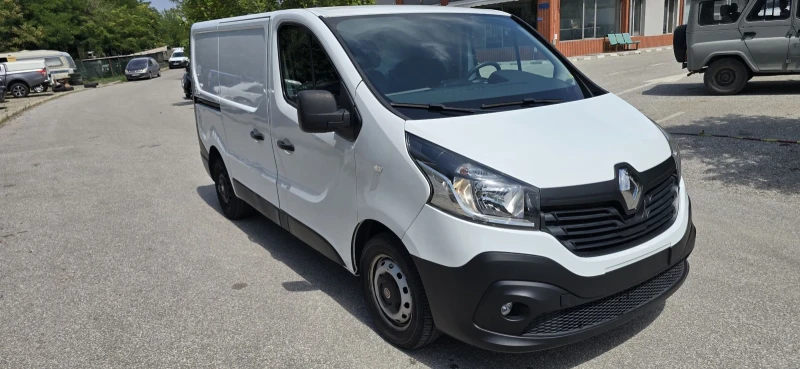 Renault Trafic 1.6 dci ЛИЗИНГ, снимка 7 - Бусове и автобуси - 51917447