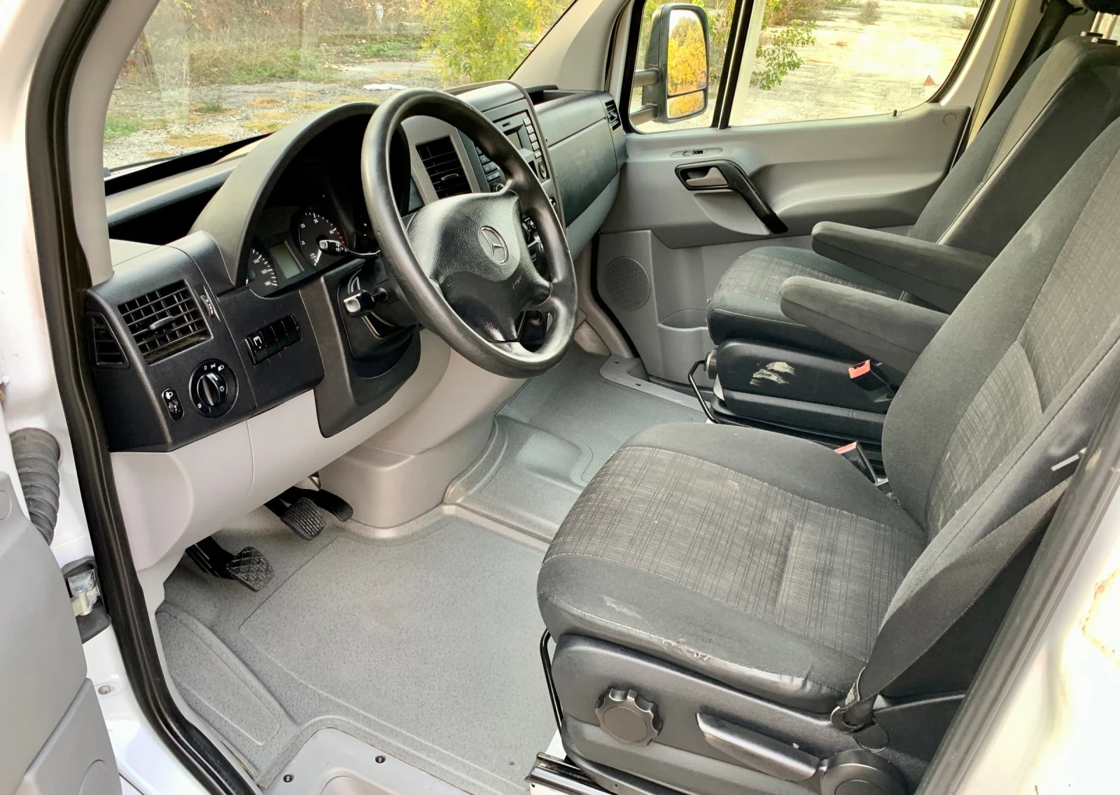 Mercedes-Benz Sprinter 4.30м. МЕЖДУОСИЕ* EURO 6* FACELIFT* ТОП СЪСТОЯНИЕ, снимка 12 - Бусове и автобуси - 53843902