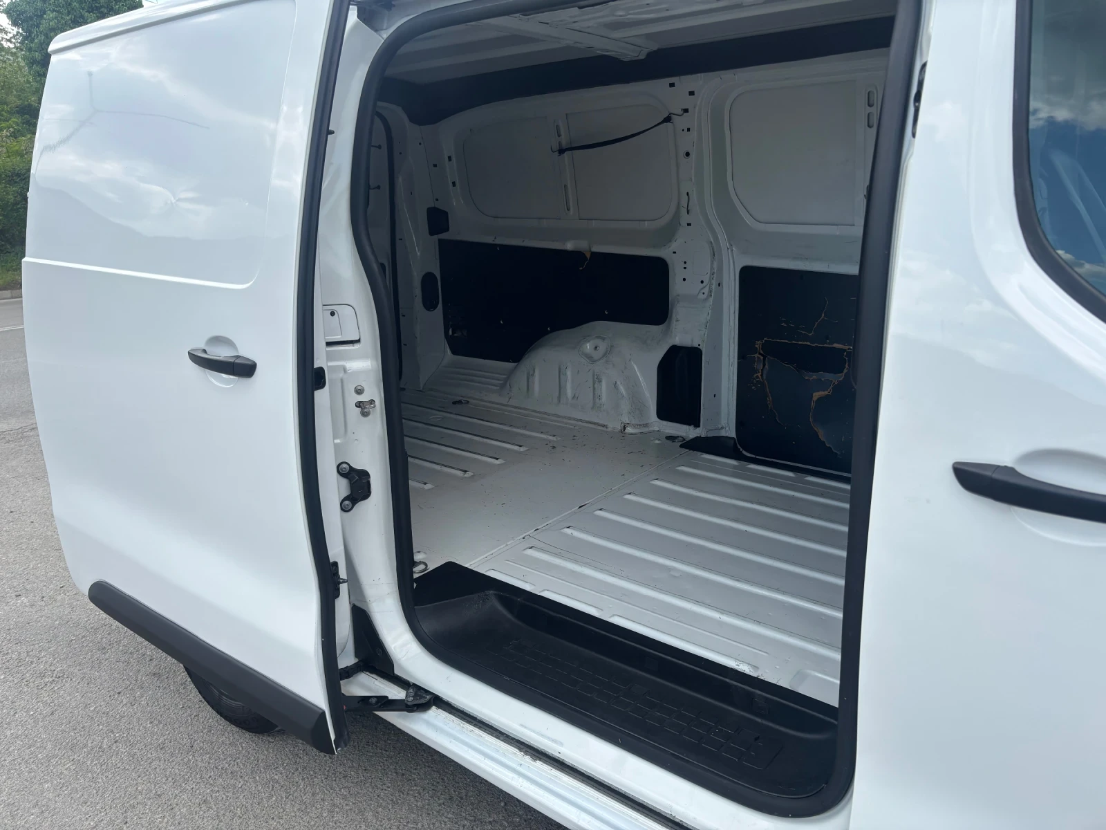 Toyota Proace 2.0D-122�� ����� ���� ������ ���� 6 | Mobile.bg � ����������� 7