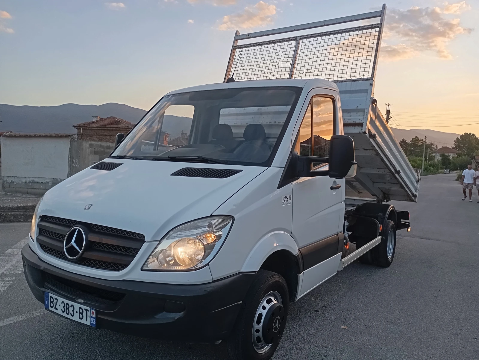 Mercedes-Benz Sprinter 516 САМОСВАЛ * 3.5 т.Б кат.
