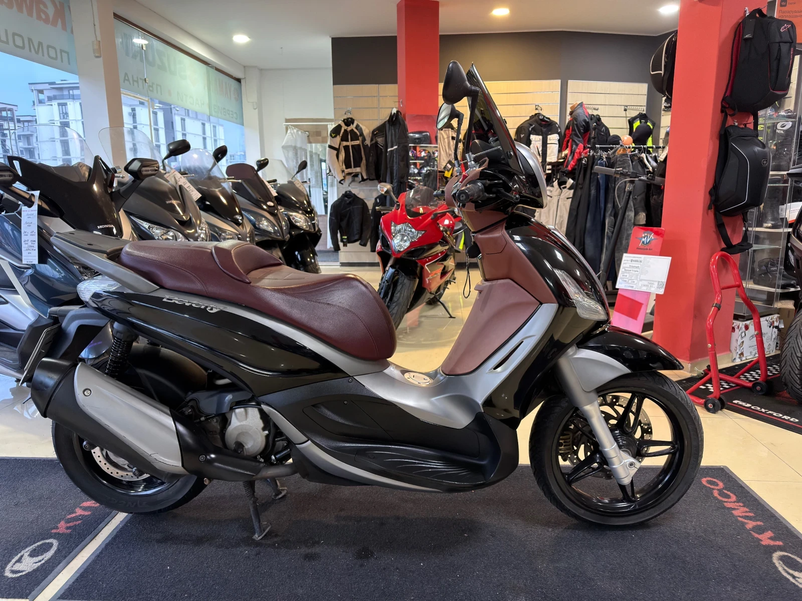 Piaggio Beverly 350I - изображение 3