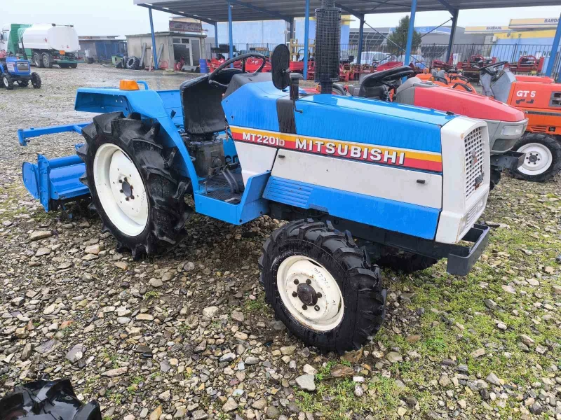 Трактор Mitsubishi 2202, снимка 5 - Селскостопанска техника - 53464908