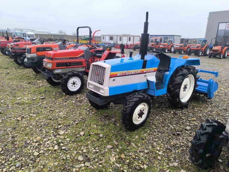 Трактор Mitsubishi 2202, снимка 4 - Селскостопанска техника - 53464908