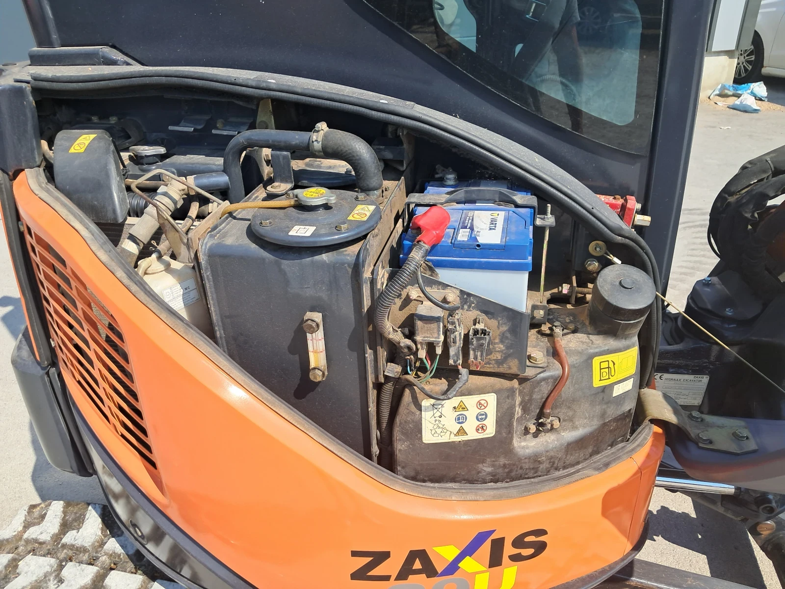 Багер Hitachi ZAXIS 29- U , КЛИМАТИК, снимка 11 - Индустриална техника - 55129681