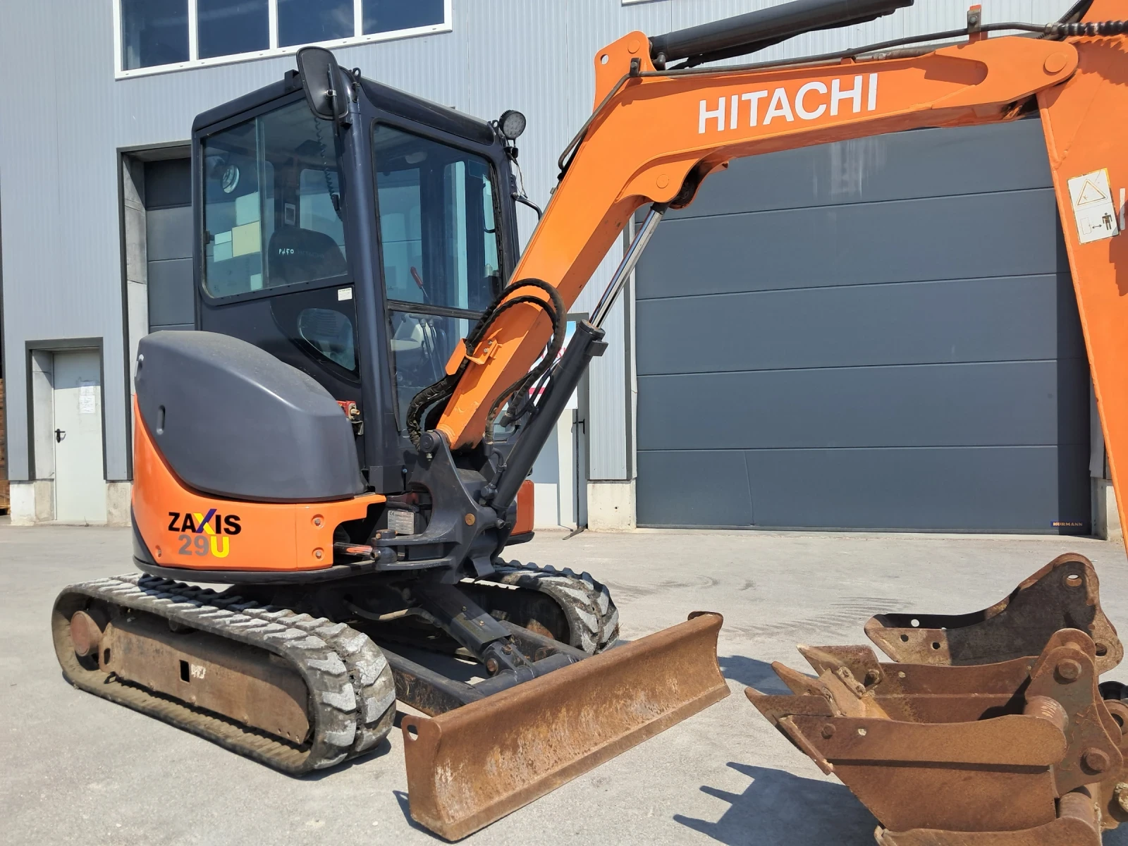 Багер Hitachi ZAXIS 29- U , КЛИМАТИК, снимка 5 - Индустриална техника - 55129681