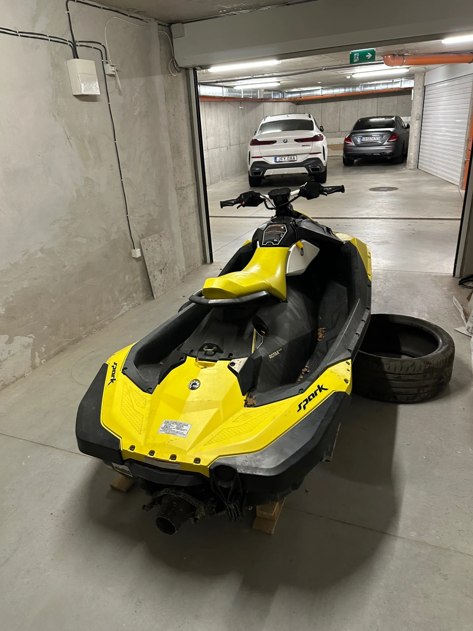 Джет Bombardier Sea Doo Spark Trixx - изображение 4