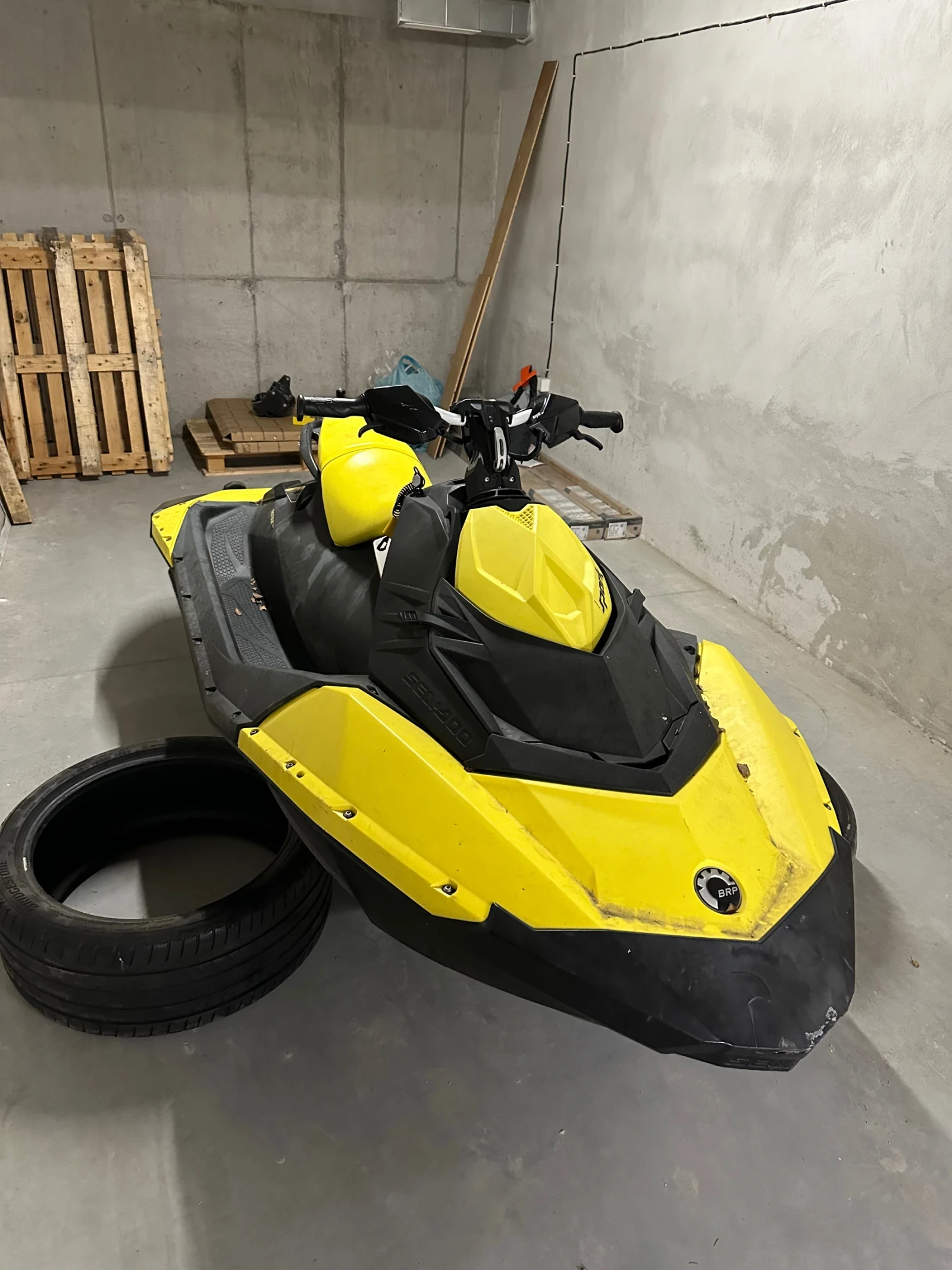 Джет Bombardier Sea Doo Spark Trixx - изображение 2