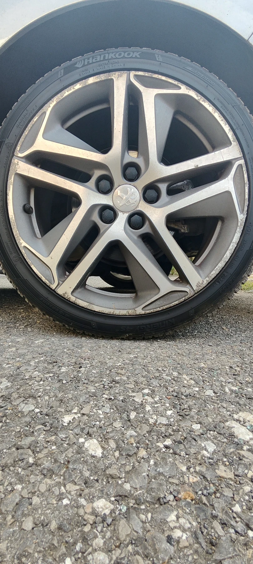   225/40R18  Peugeot 308 | Mobile.bg   5