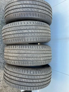 Гуми Летни 225/55R17, снимка 1 - Гуми и джанти - 45203665