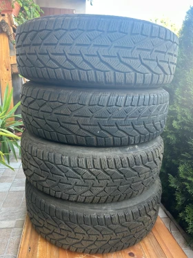    215/65R17  Nissan Qashqai | Mobile.bg    2