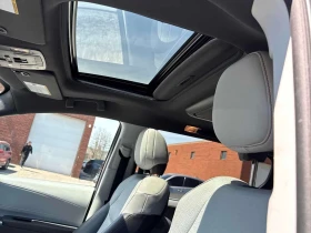 Toyota Sienna * XSE * CARFAX * 7 МЕСТА * KEYLESS * ПАНОРАМА, снимка 12