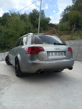 ������ Audi A4